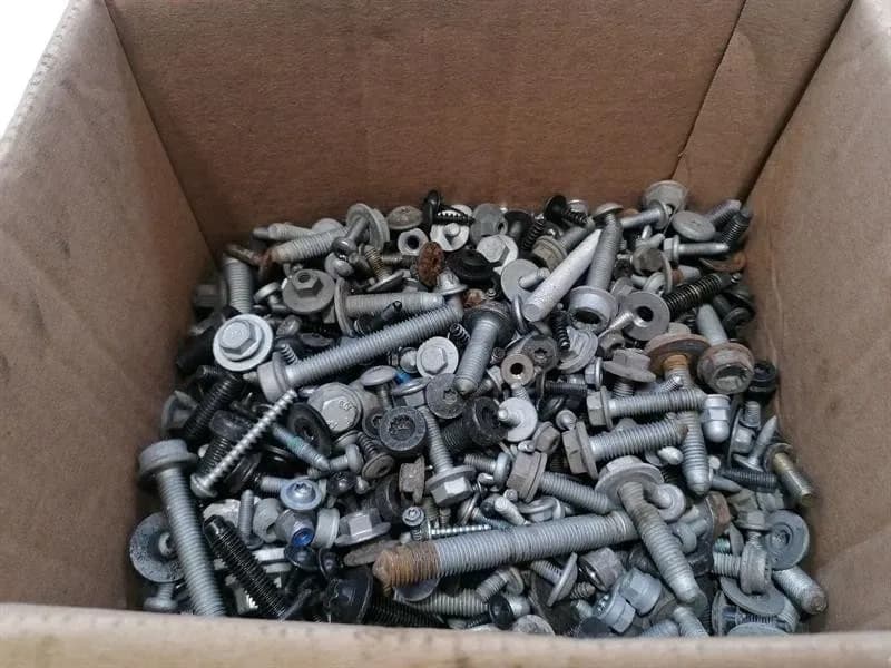 Bentley Continental GT 18-24 3S 3SD Screws Bolts From One Car Set Bolts