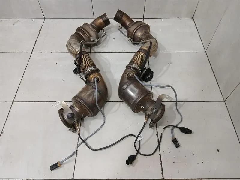 BMW BMW 5 Series F90 G30 M5 Catalytic Converter 8053527 Catalytic Converter SET
