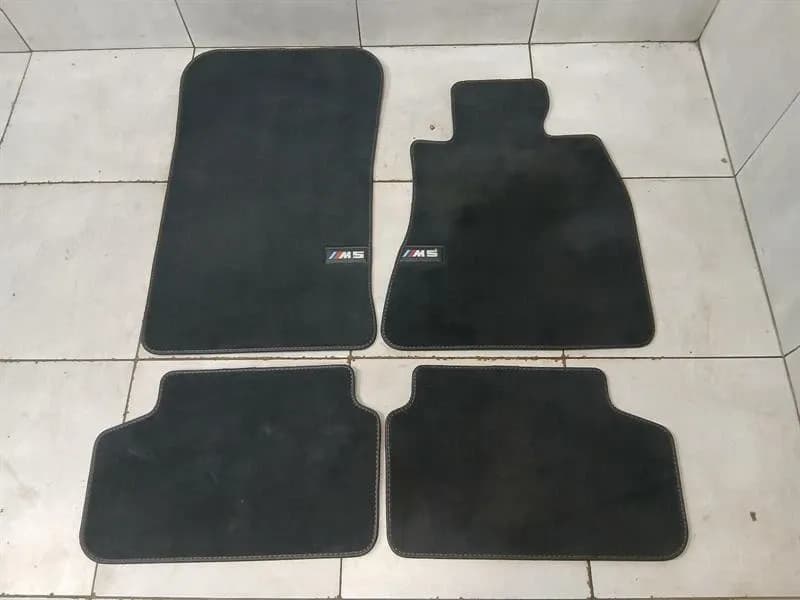 BMW BMW 5 SERIES F90 G30 M5 FLOOR MAT SET M5 RIGHT HAND DRIVE RHD