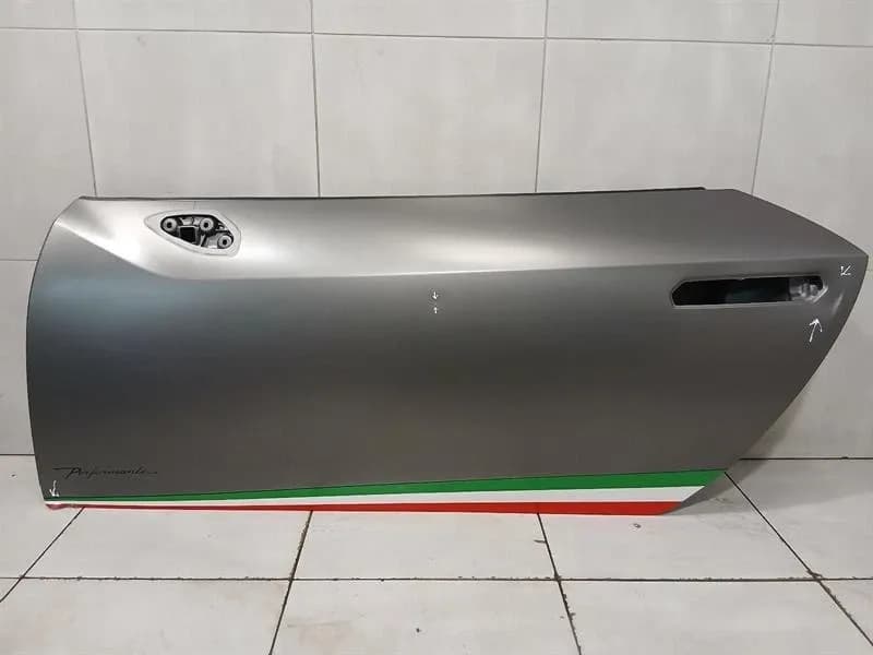 Lamborghini Huracan Performante left front door 4T8831051F door front left coupe