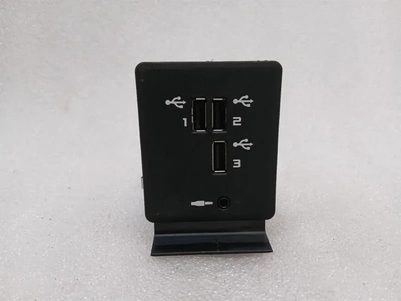 MCLAREN McLaren 600LT Spider USB module 13M0835CP controller