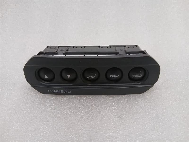 MCLAREN McLaren 650S Spider 14-17 Switch 11M1085SP Switch Block