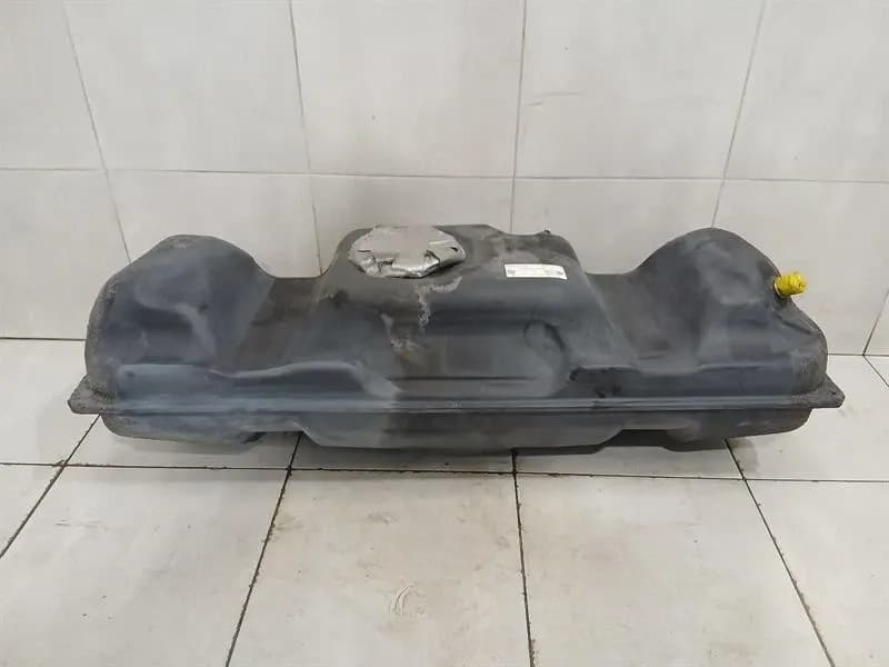 MERCEDES-BENZ Mercedes G-Wagen W463 Fuel Tank A4634704401 Fuel Tank
