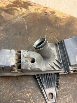 BMW 13717597589 Air Cleaner (filter box) BMW 3 (F30, F31, F80) (2011-2019) — thumbnail 8