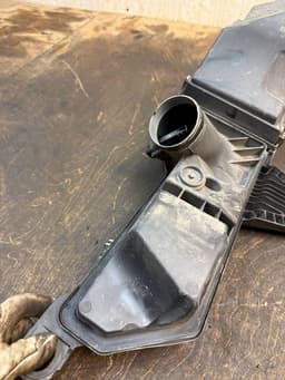 BMW 13717597589 Air Cleaner (filter box) BMW 3 (F30, F31, F80) (2011-2019) — thumbnail 9