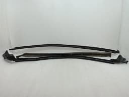 MCLAREN McLaren 600LT Spider Right Door Seal 13A6535CP Right Door Seals — thumbnail 10