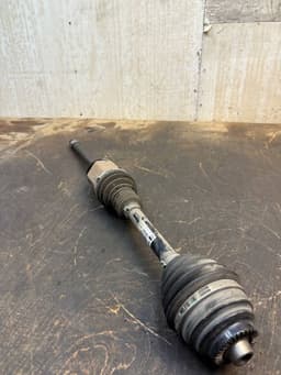 BMW 7597694 31607597694 Drive Shaft Front Right BMW 3 (F30, F31, F80) (2011-2019) — thumbnail 2