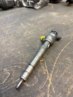 LAND ROVER 0445111019 Fuel Injector LAND ROVER EVOQUE I (L538) (2011-2018) — thumbnail 2
