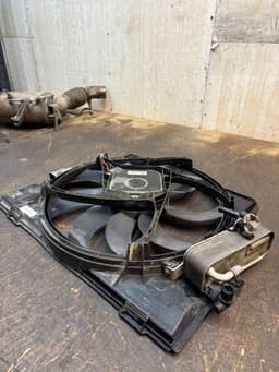 BMW 17428621191 8621191 8616315 Radiator Fan Electric BMW 3 (F30, F31, F80) (2011-2019) — thumbnail 4