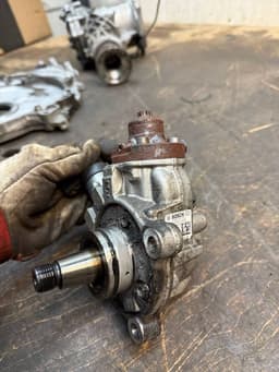 LAND ROVER 0445010772 G4D39B395AB Fuel injection pump, diesel LAND ROVER EVOQUE I (L538) (2011-2018) — thumbnail 2