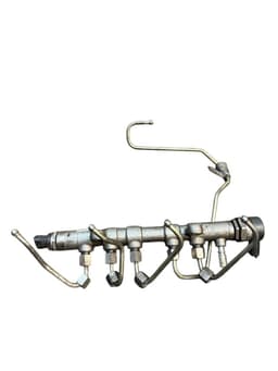LAND ROVER G4D36J0114BB Fuel Distributor / fuel rail LAND ROVER EVOQUE I (L538) (2011-2018) — thumbnail 1