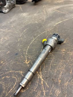 LAND ROVER 0445111019 Fuel Injector LAND ROVER EVOQUE I (L538) (2011-2018) — thumbnail 2