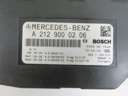 MERCEDES-BENZ A2125400450 A2125406250 Fuse box MERCEDES-BENZ E-CLASS (W212) (2009-2016) — thumbnail 2