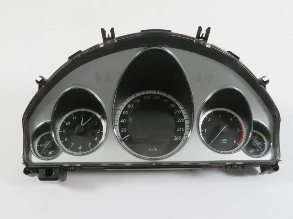 MERCEDES-BENZ A2129004904 A2129003010 Instrument Cluster MERCEDES-BENZ E-CLASS (W212) (2009-2016)