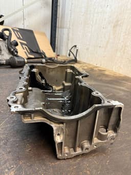 LAND ROVER G4D36706DB Oil Sump/ pan LAND ROVER EVOQUE I (L538) (2011-2018) — thumbnail 2
