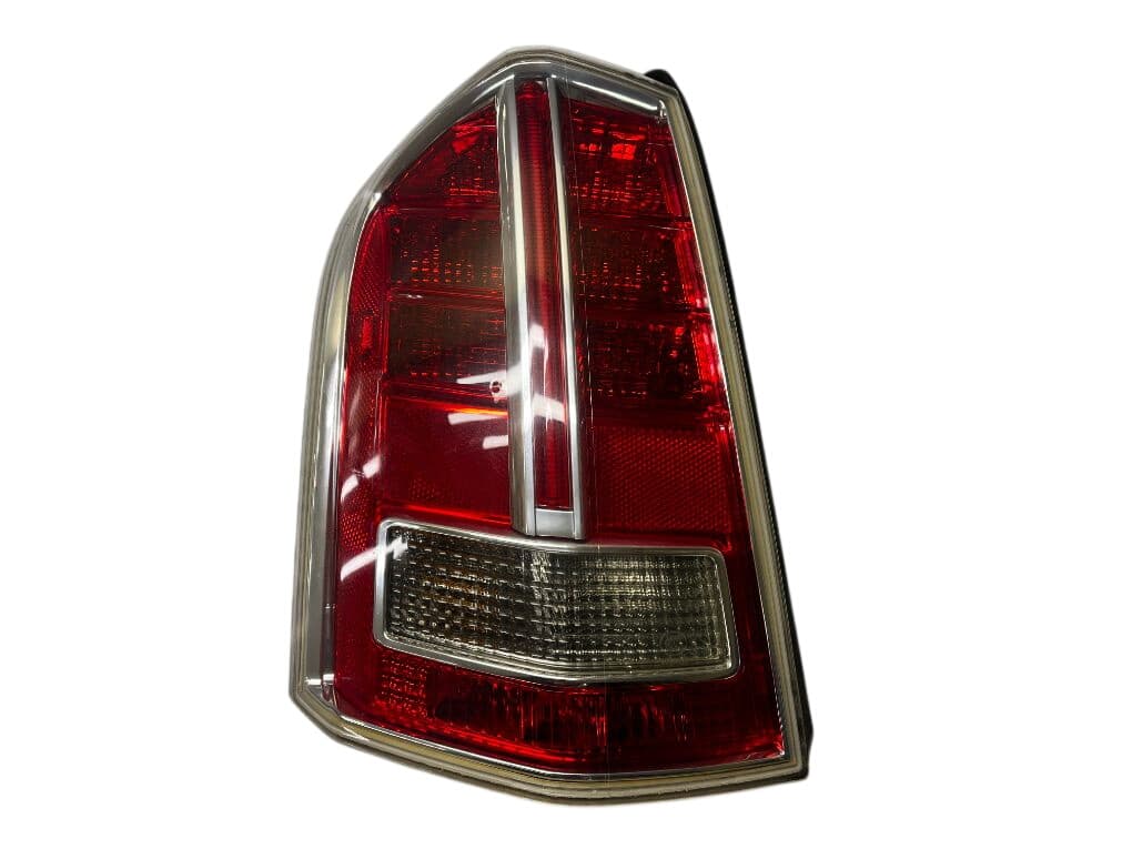 68154611AC Tail light left CHRYSLER 300C II (2010-2023)
