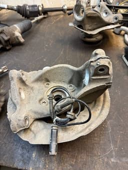 BMW 31216853819 Wheel bearing housing front left BMW 3 (F30, F31, F80) (2011-2019) — thumbnail 9