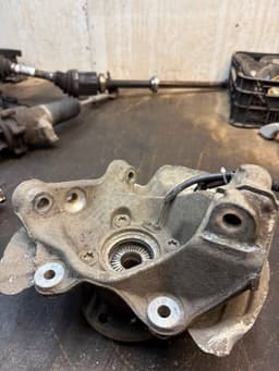 BMW 31216853820 Wheel bearing housing front right BMW 3 (F30, F31, F80) (2011-2019) — thumbnail 10