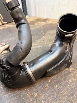 BMW 13717605638 7605638 13717605045 7605045 Turbocharger air inlet Pipe BMW 3 (F30, F31, F80) (2011-2019) — thumbnail 6
