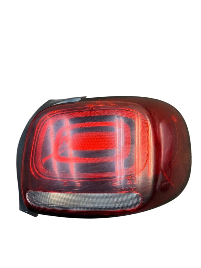 YQ00042580 Tail light, right CITROËN C3 AIRCROSS I (A88) (2017-2024)