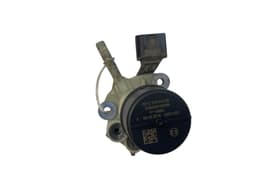 MERCEDES-BENZ A0004700400 0004700400 AdBlue Pump MERCEDES-BENZ C-CLASS (W205) (2013-2021) — thumbnail 2