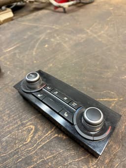 BMW 9332029 Rear AC heater control panel BMW X5 (F15, F85) (2012-2018) — thumbnail 2
