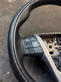 VOLVO 34110219A Steering Wheel VOLVO S60 II / V60 I (2010-2018) — thumbnail 4