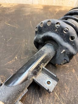 LAND ROVER GJ3218080AA Suspension Leg Rear Left LAND ROVER EVOQUE I (L538) (2011-2018) — thumbnail 9
