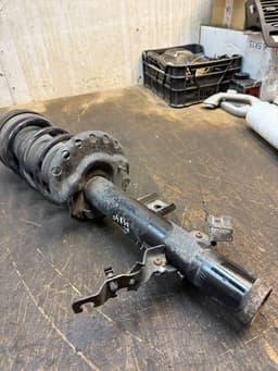 LAND ROVER GJ3218080AA Suspension Leg Rear Left LAND ROVER EVOQUE I (L538) (2011-2018) — thumbnail 3