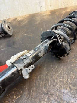 LAND ROVER BJ3218045AD Suspension Leg Front Right LAND ROVER EVOQUE I (L538) (2011-2018) — thumbnail 8