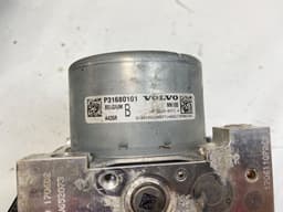 VOLVO 10022009714 10091504703 10.0220-0971.4 10.0915-0470.3 10091504493 10.0915-0449.3 10022006194 ABS hydraulic unit / pump VOLVO XC90 II (2014-) — thumbnail 3