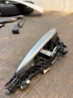 BMW 51217348743 51217433843 51227328103 51217401211 Door Handle Exterior Rear Left BMW X5 (F15, F85) (2012-2018) — thumbnail 3
