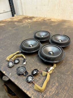 LAND ROVER BJ3218808CE BJ3218808AC EJ3218808AA Set of loudspeakers LAND ROVER EVOQUE I (L538) (2011-2018) — thumbnail 2