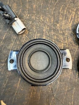 LAND ROVER BJ3218808CE BJ3218808AC EJ3218808AA Set of loudspeakers LAND ROVER EVOQUE I (L538) (2011-2018) — thumbnail 5
