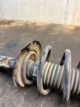 LAND ROVER GJ3218K001AA Suspension Leg Front Left LAND ROVER EVOQUE I (L538) (2011-2018) — thumbnail 8