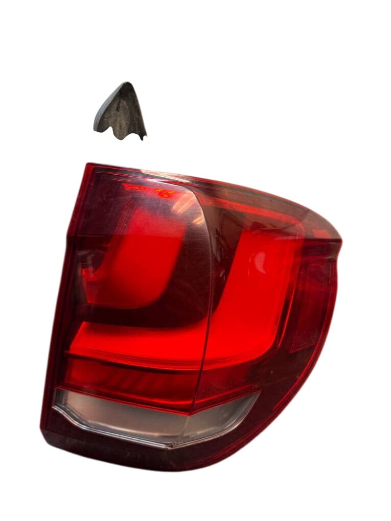 BMW 63217470886 Tail light, right BMW X5 (F15, F85) (2012-2018)