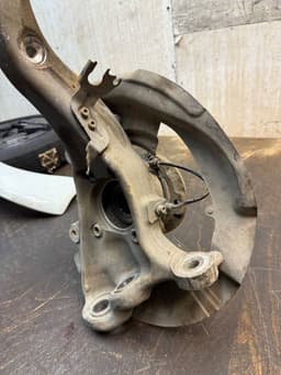 BMW 31216869869 Wheel bearing housing front left BMW X5 (F15, F85) (2012-2018) — thumbnail 7