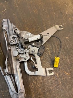 BMW 17205310 4822222 4822221 41007381781 51237326019 51237326220 41007381782 Bonnet hinge set BMW X5 (F15, F85) (2012-2018) — thumbnail 5