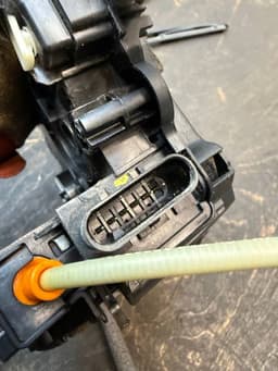 BMW 51217281958 7281958 51207323784 51207419842 Door Lock Rear Right BMW X5 (F15, F85) (2012-2018) — thumbnail 9