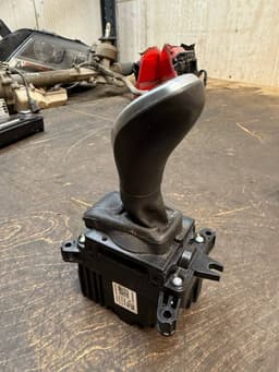 BMW 9325502 61316832387 Gearshift Mechanism BMW X5 (F15, F85) (2012-2018) — thumbnail 4