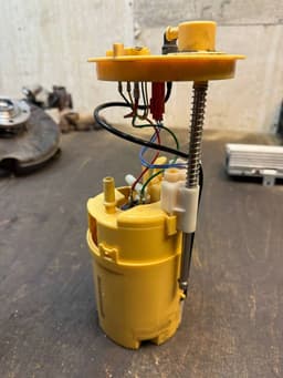 BMW 7380137 Fuel delivery pump BMW X5 (F15, F85) (2012-2018) — thumbnail 2