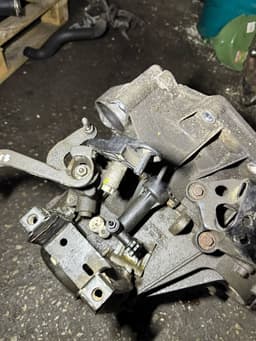SKODA MFX 02T300020R 02T300020RX Gearbox SKODA ROOMSTER / PRAKTIK (5J) (2005-2015) — thumbnail 10