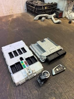 BMW 9355492 0281030741 8577839 9291689 Engine Control Unit / module (ECU) BMW X5 (F15, F85) (2012-2018) — thumbnail 3