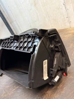 BMW Glove Compartment Compl. BMW X5 (F15, F85) (2012-2018) — thumbnail 10