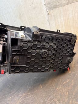 BMW Glove Compartment Compl. BMW X5 (F15, F85) (2012-2018) — thumbnail 7