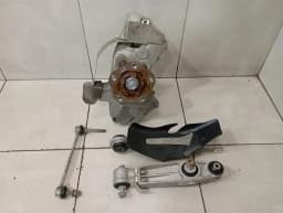 PORSCHE Porsche Boxster Spyder 718 Left Front Hub 99134195780 Wheel Bearing Housing Left GT4 — thumbnail 1