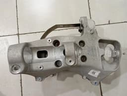 PORSCHE Porsche Boxster Spyder 718 Left Front Hub 99134195780 Wheel Bearing Housing Left GT4 — thumbnail 10