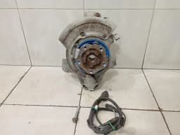 PORSCHE Porsche Boxster Spyder 718 Right Rear Hub 982505436D Wheel Bearing Housing Rear Re — thumbnail 1