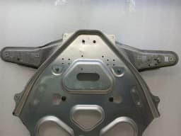 PORSCHE Porsche Cayman 718 GT4RS holder bracket 98133126113 holder carrier — thumbnail 3