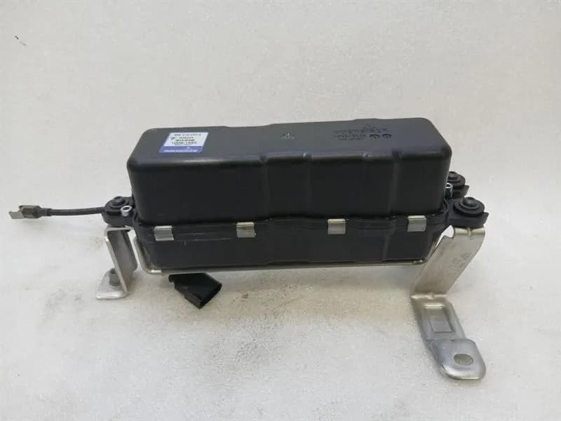 PORSCHE PORSCHE CAYMAN 718 GT4RS HYDRAULIC PUMP 982412257A AXLE LIFT HYDRAULIC PUMP